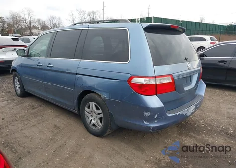 2005 Honda Odyssey Ex-L z USA, uszkodzony, nr VIN 5FNRL386X5B034545